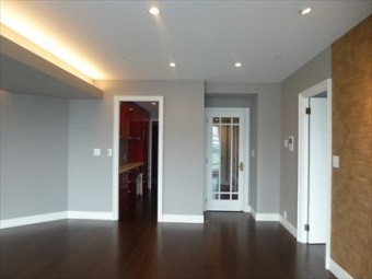 間接照明で落ち着いた雰囲気へイメージチェンジ